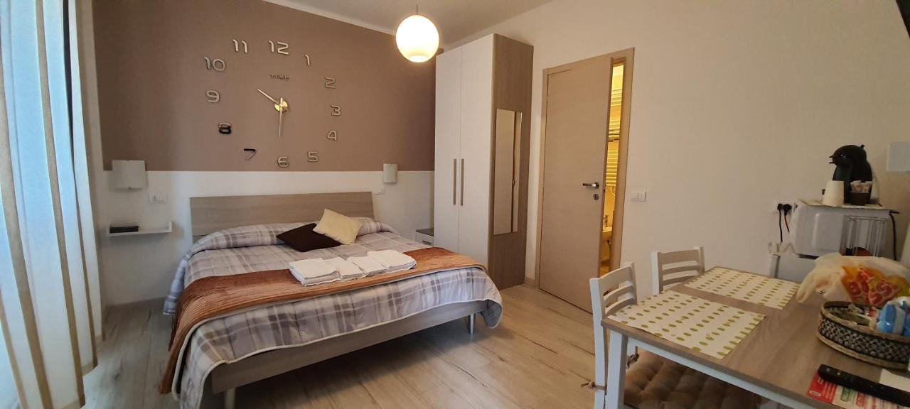 Le Camere Di Sabrina Con Bagno In Camera Sarzana Εξωτερικό φωτογραφία