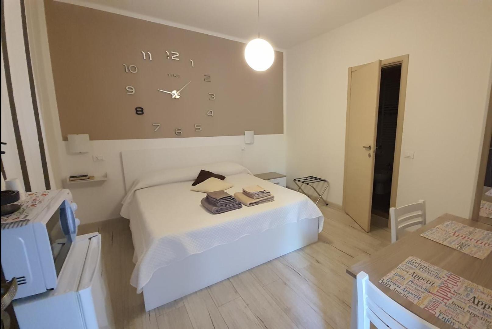 Le Camere Di Sabrina Con Bagno In Camera Sarzana Εξωτερικό φωτογραφία