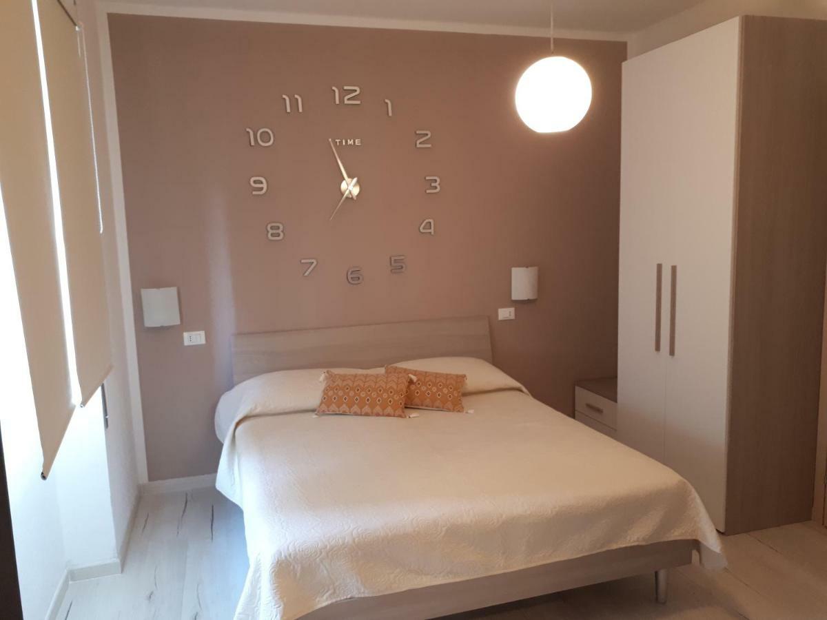 Le Camere Di Sabrina Con Bagno In Camera Sarzana Εξωτερικό φωτογραφία