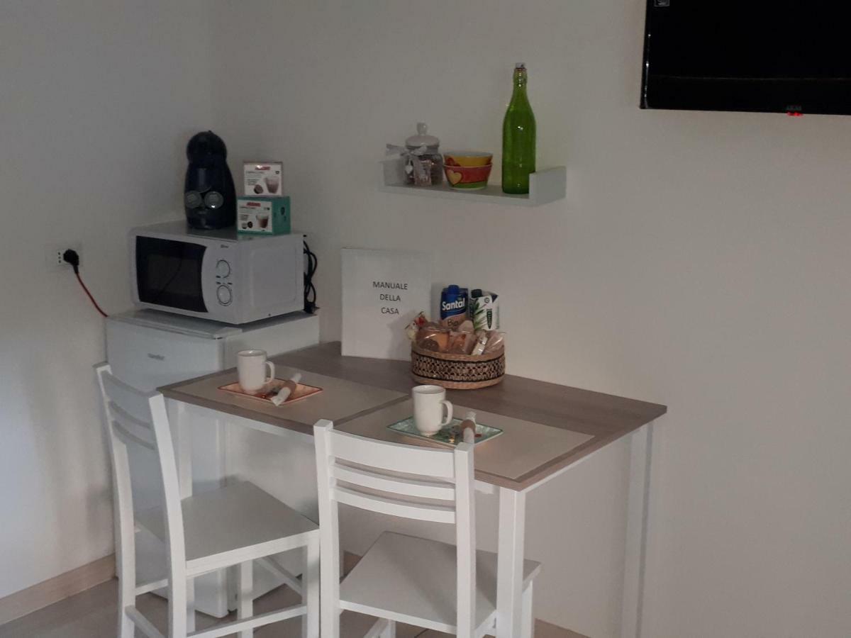 Le Camere Di Sabrina Con Bagno In Camera Sarzana Εξωτερικό φωτογραφία