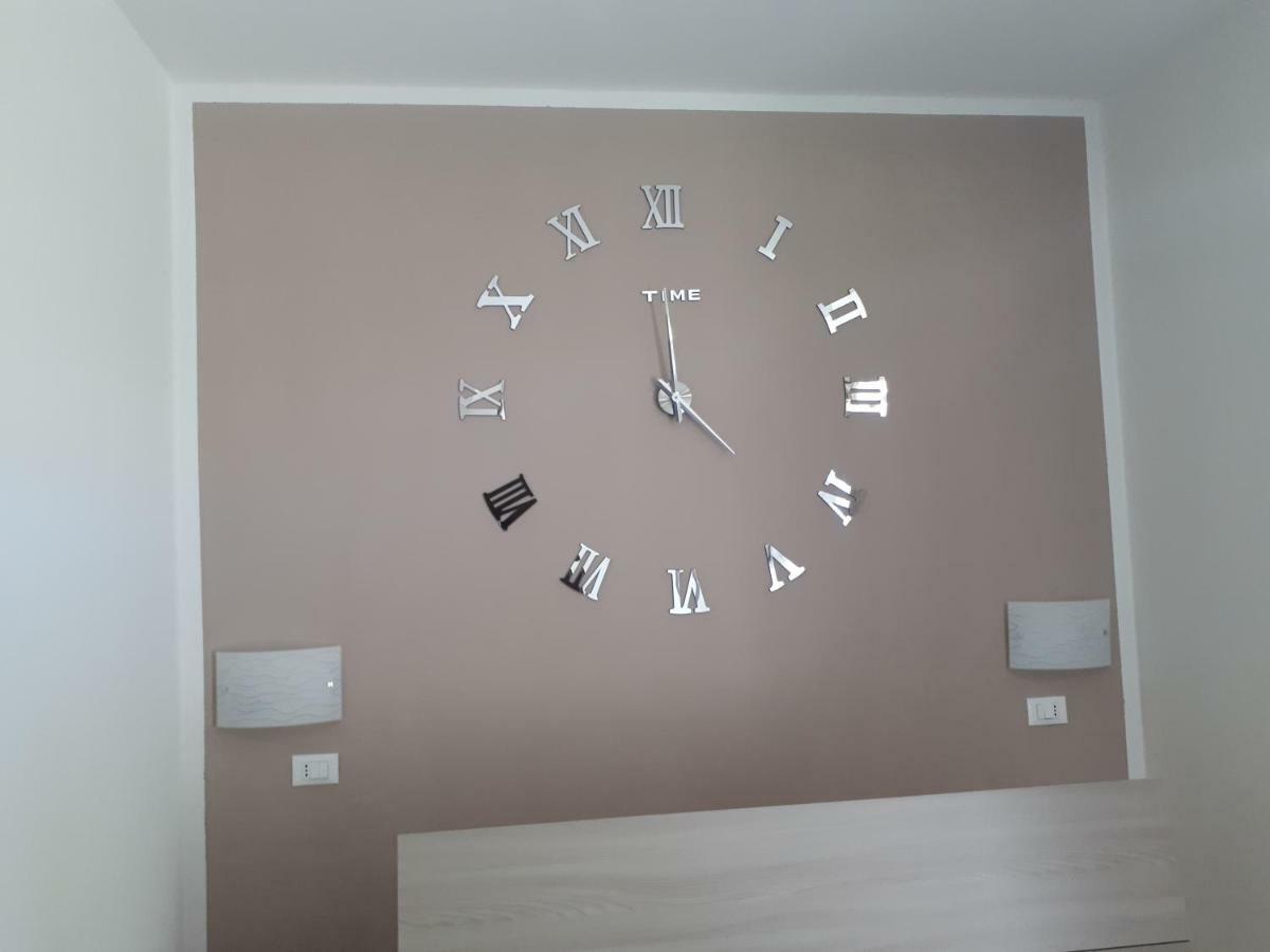 Le Camere Di Sabrina Con Bagno In Camera Sarzana Εξωτερικό φωτογραφία