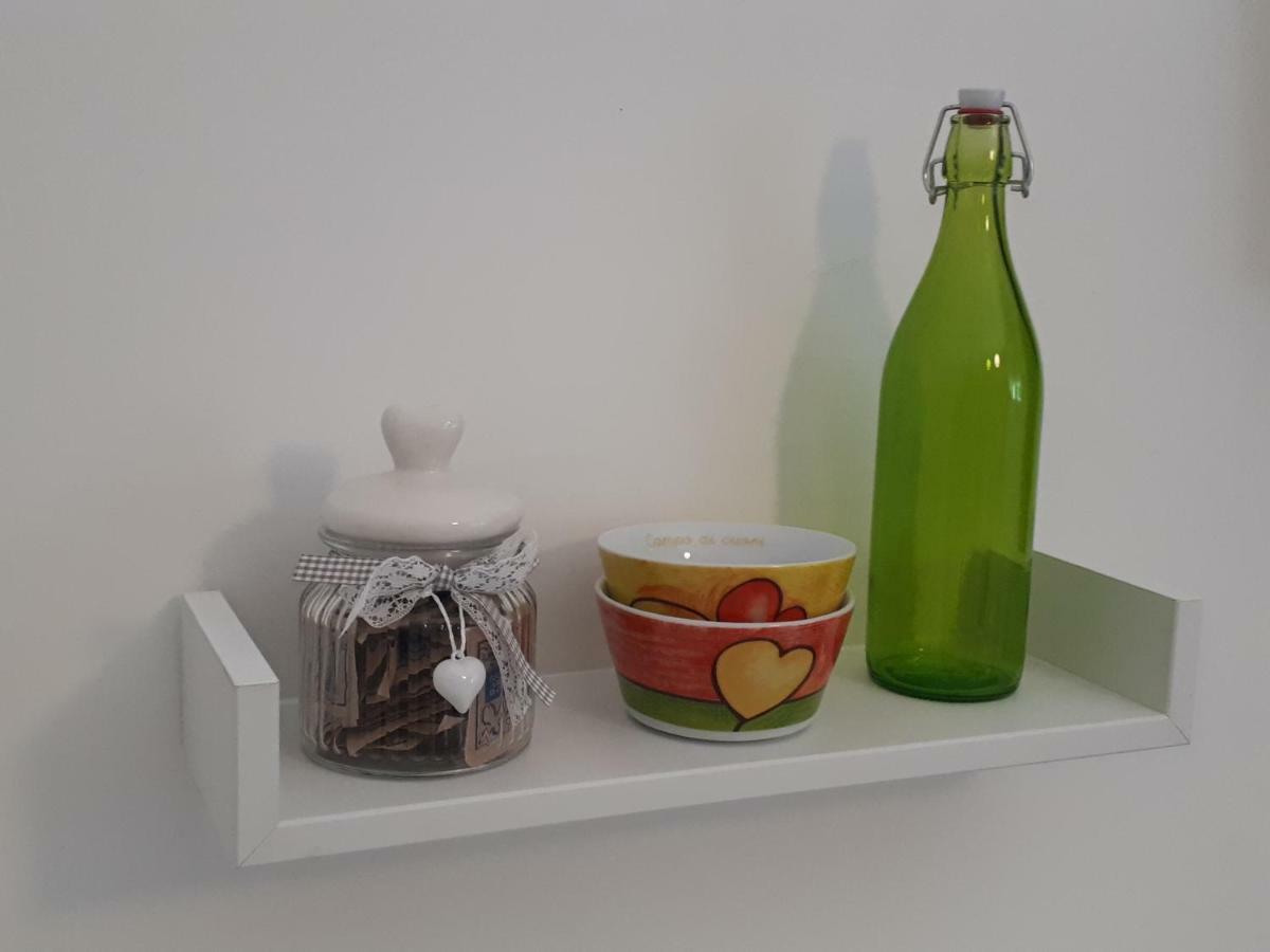 Le Camere Di Sabrina Con Bagno In Camera Sarzana Εξωτερικό φωτογραφία